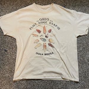 Graphic Arrow Head Shirt Large